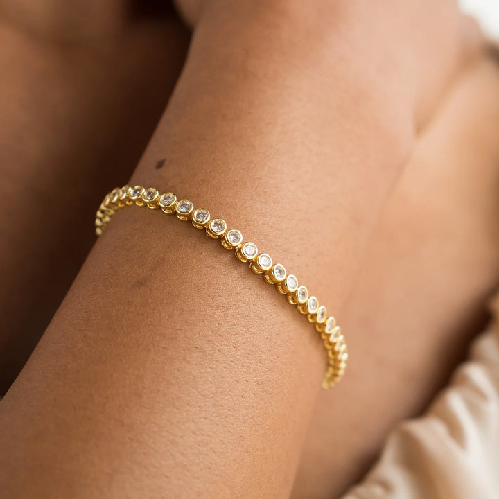 18K Gold Round Brilliant Tennis Bracelet