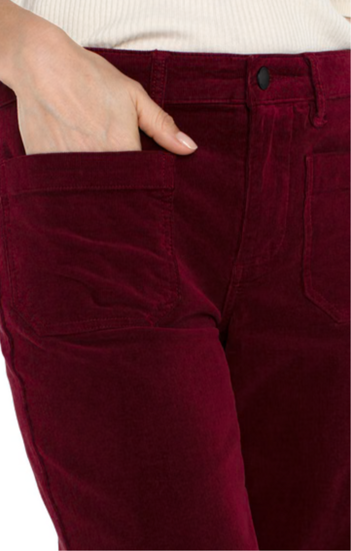 Corduroy Crop Wide leg w/pat