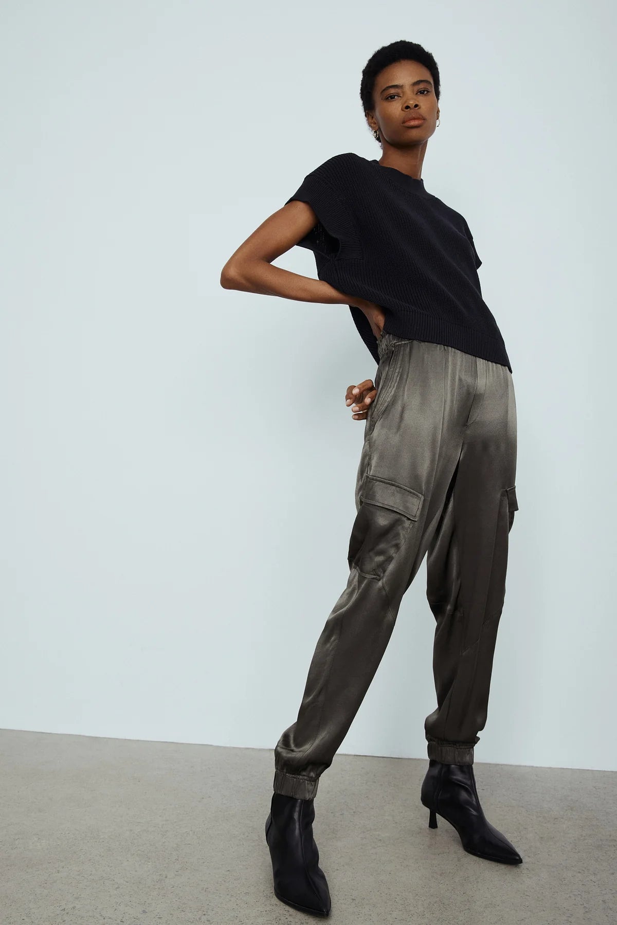 Jacob dark khaki pants