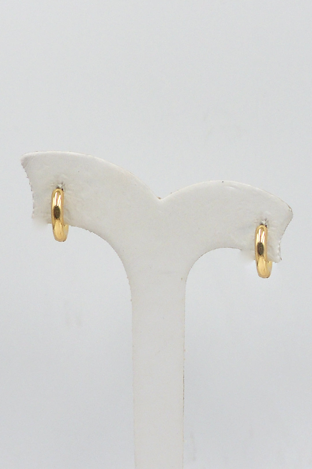 Metal Huggie Hoop Earring