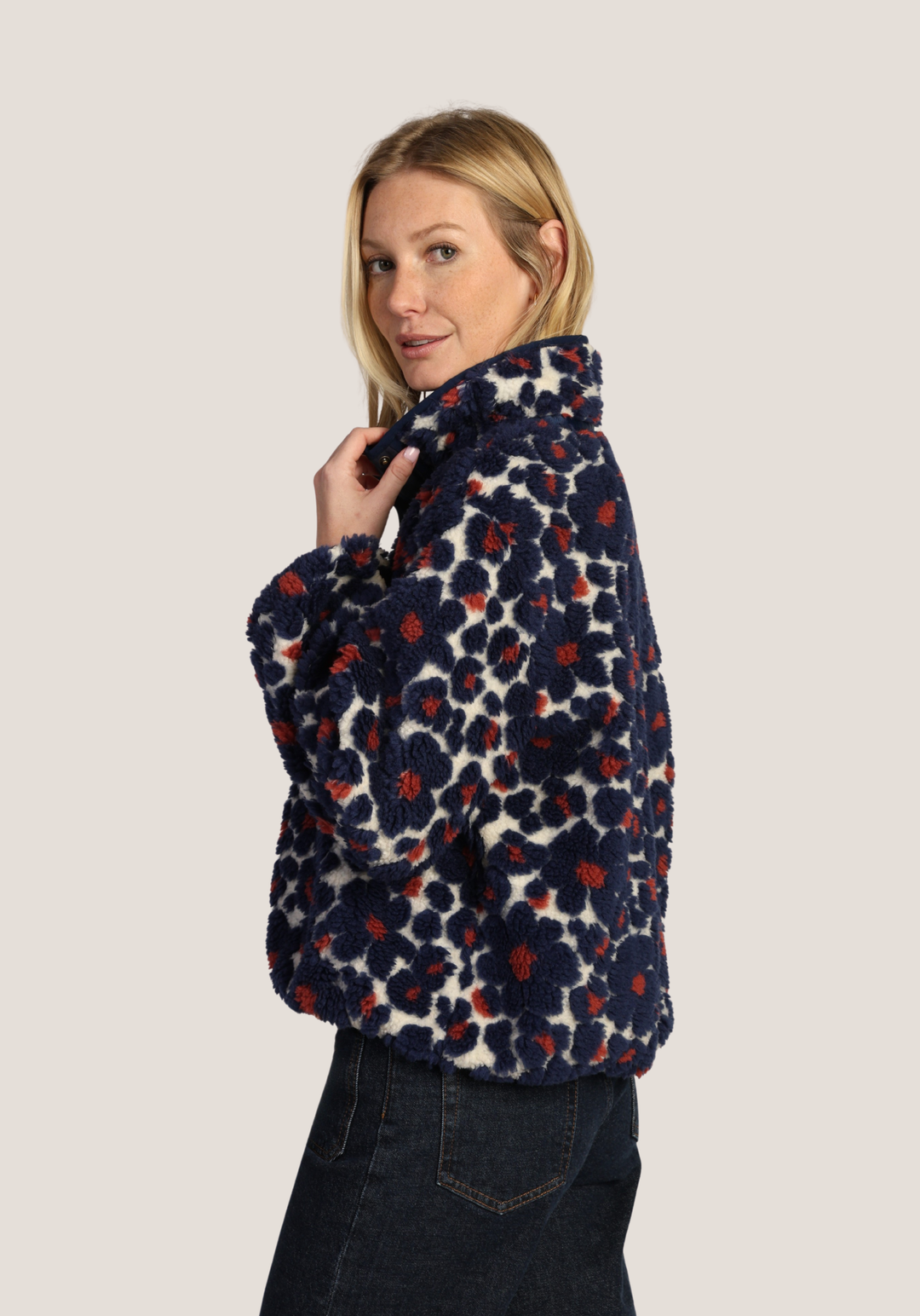 Amy Pullover