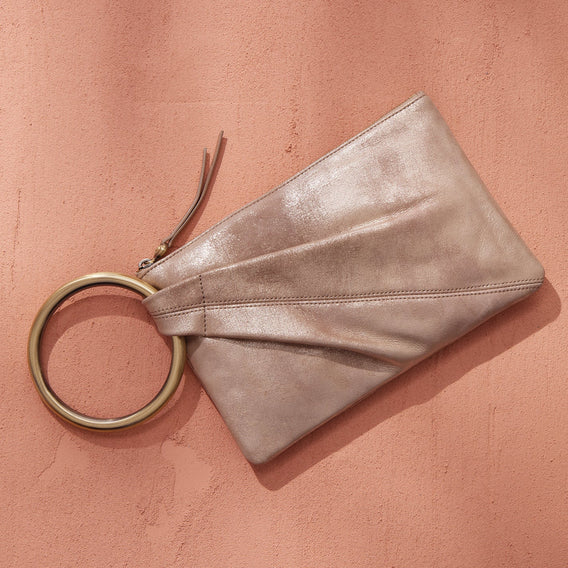 Sheila Ring Clutch