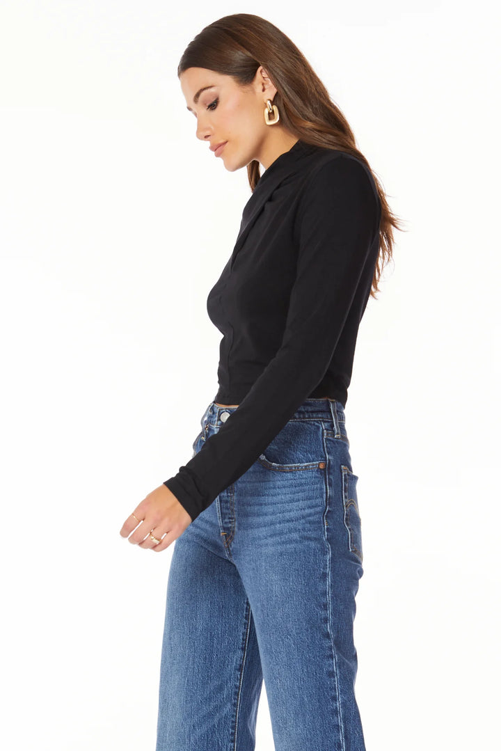 HIGH NECK LONG SLEEVE TOP