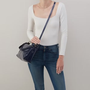 AVON SHOULDER