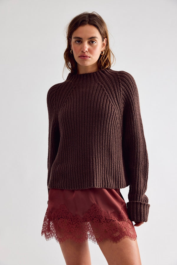 Low Tide Pullover in Chocolate