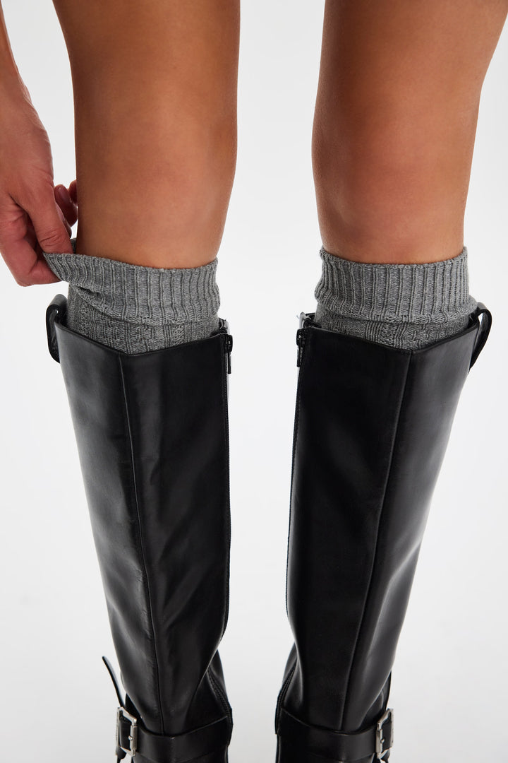 Essential Knee High Sock in Grey