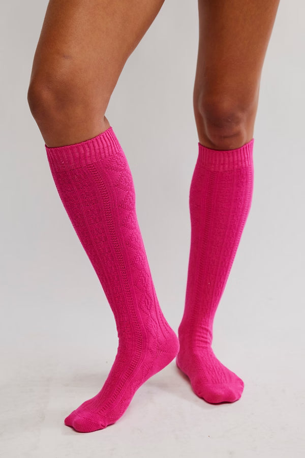 Essential Knee High Sock in Neon Rose