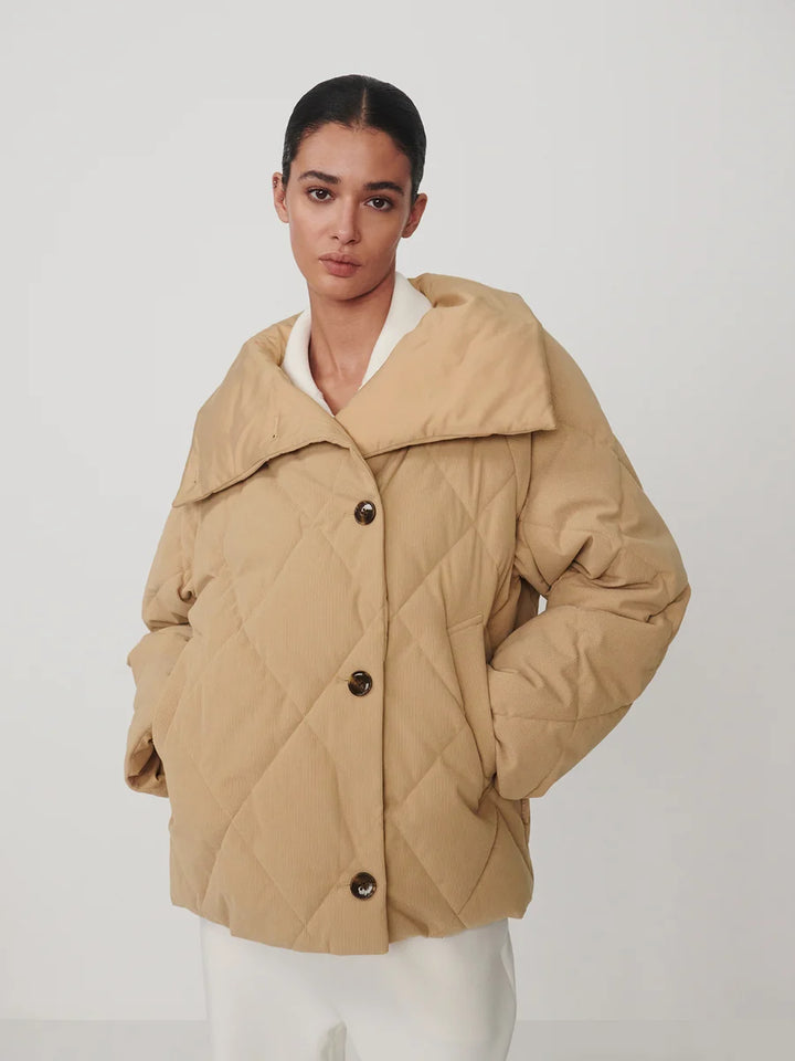 Evren Short Quilted Coat