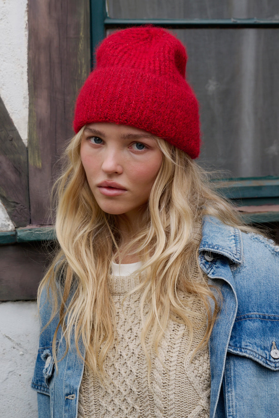 Frostline Beanie in Red