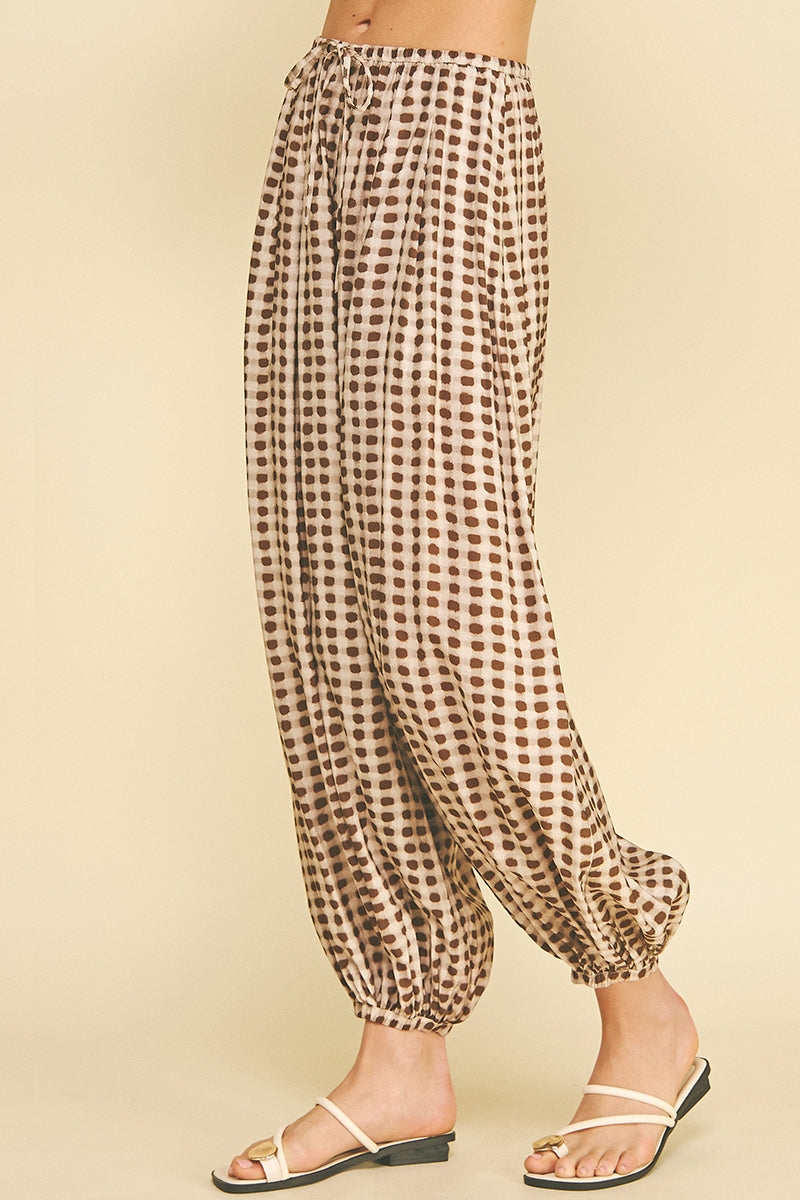 Geo Dot Print Harem Pant in Mocha