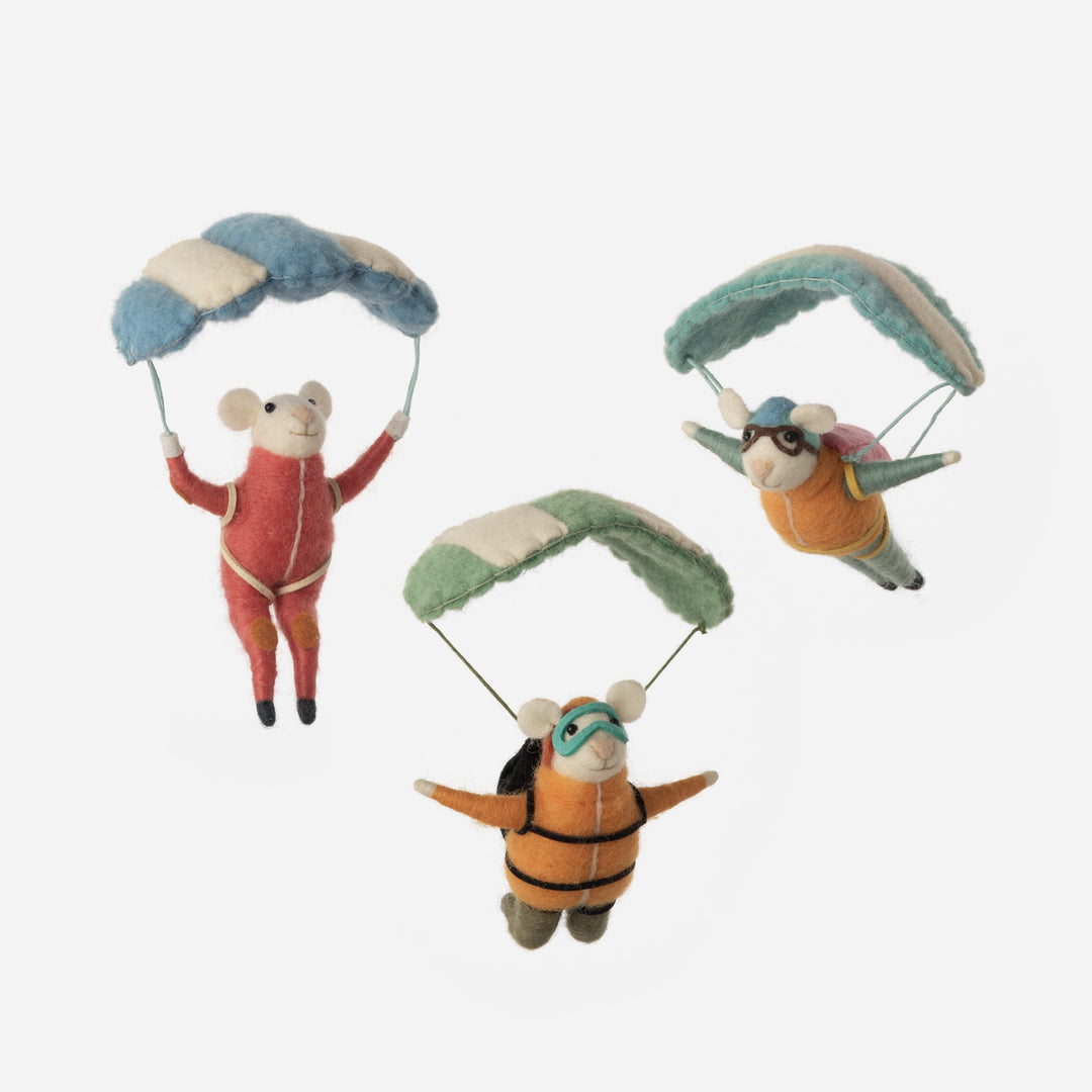 Parasailing Ornament - 3 Assorted