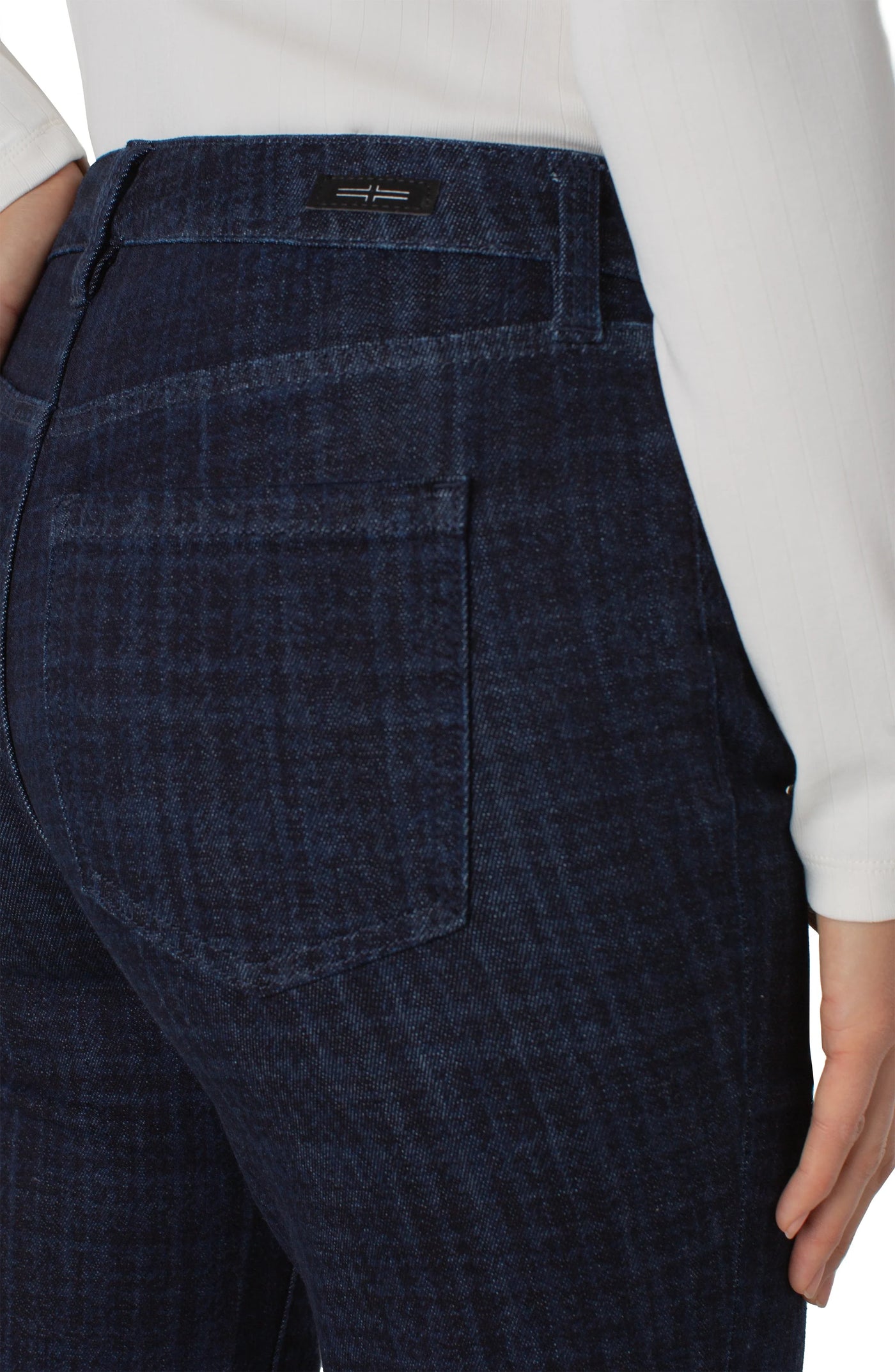 Hannah Flare 32" ins in indigo plaid