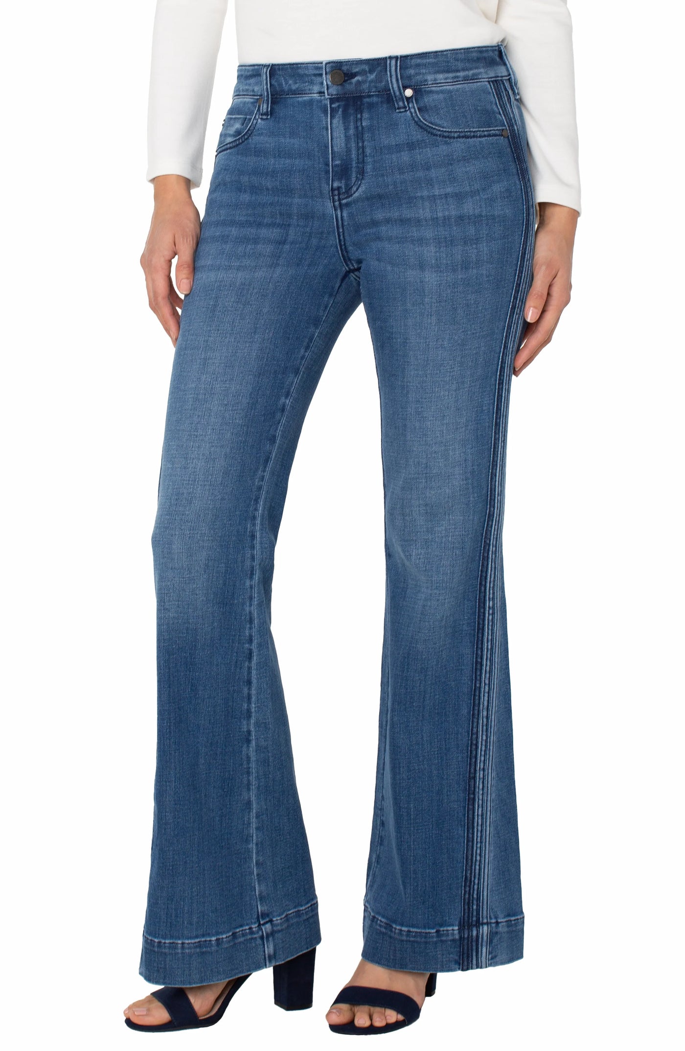 Hannah Flare w/self Trim 32" ins