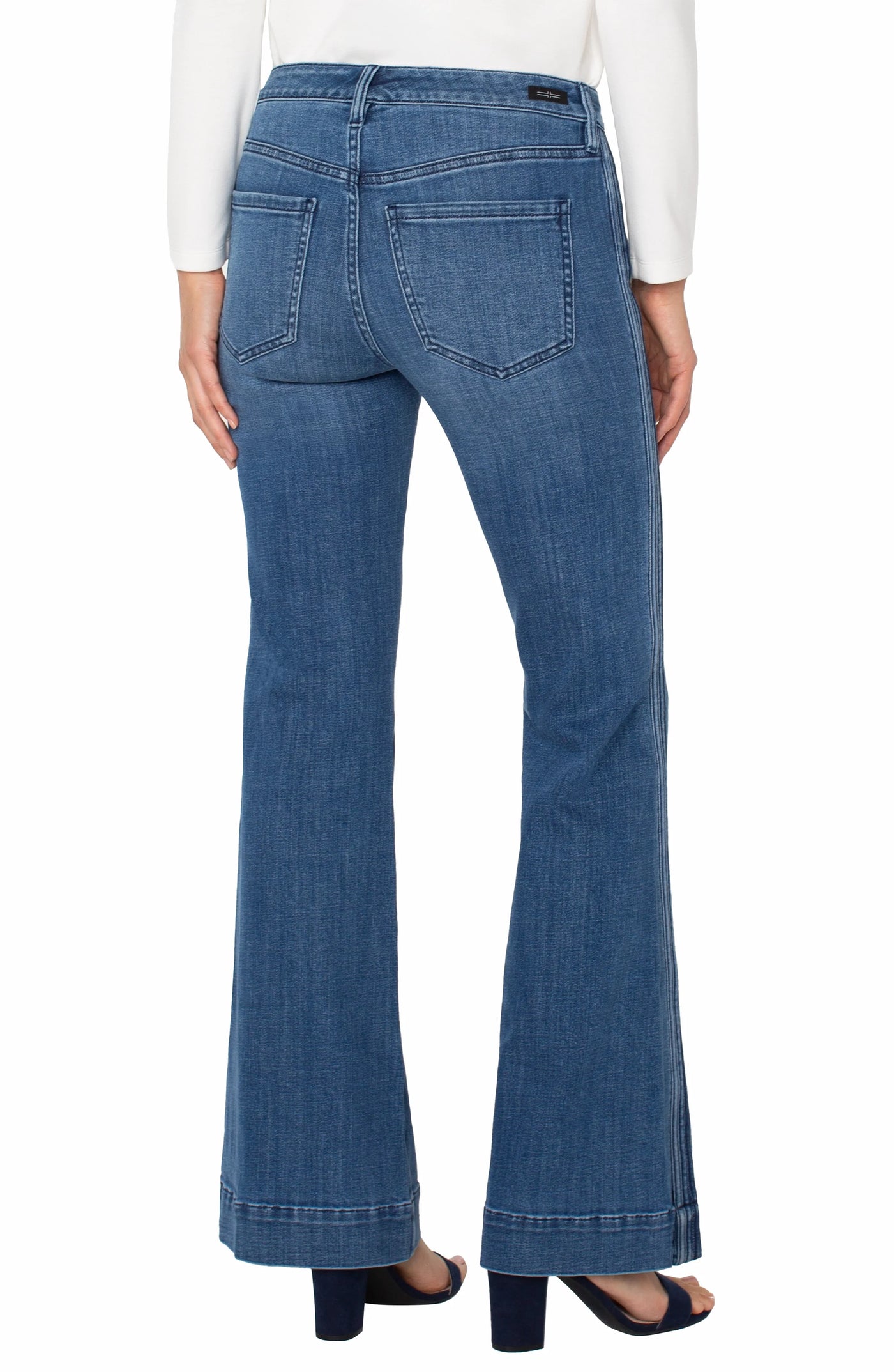 Hannah Flare w/self Trim 32" ins