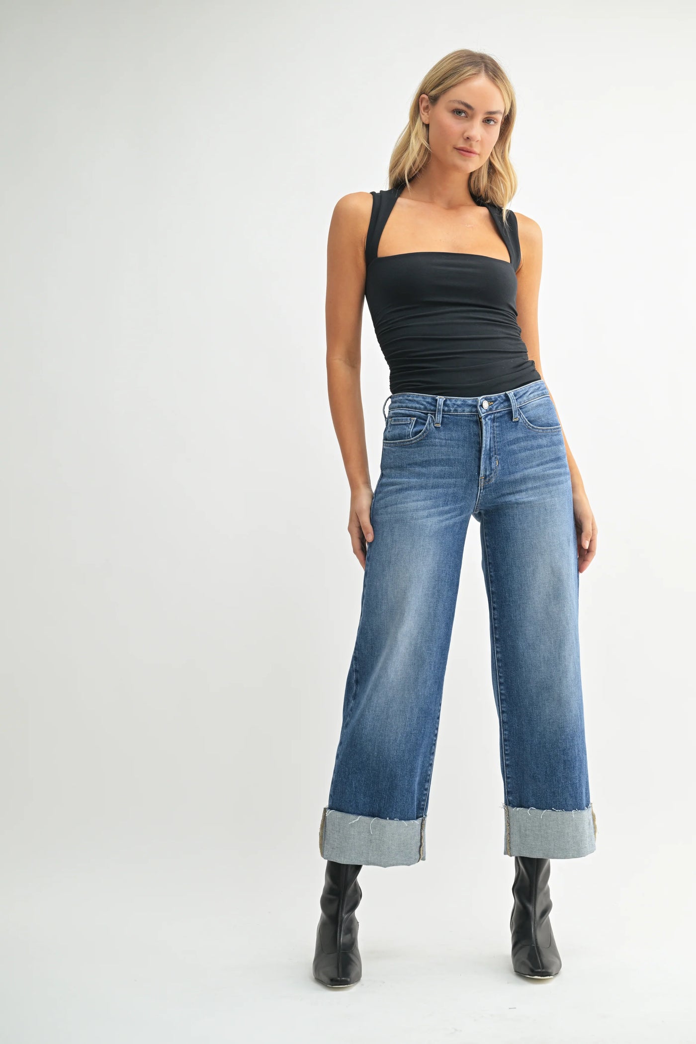 Scissor cut cuffed slim wide jean