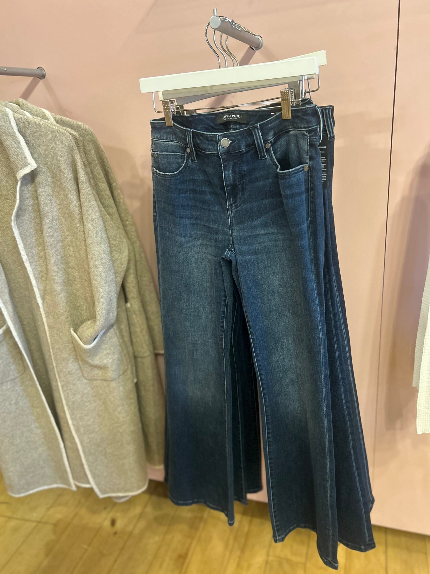 Lucy Bootcut 32" ins