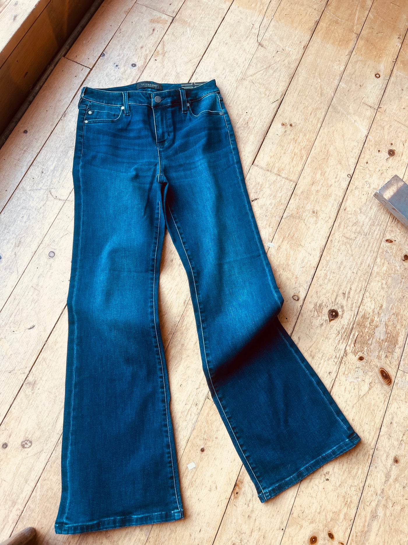 Lucy Bootcut 32" ins