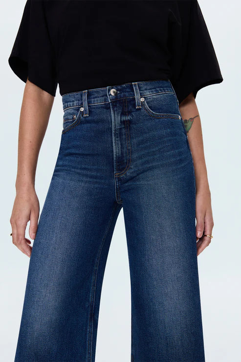Lana Crop