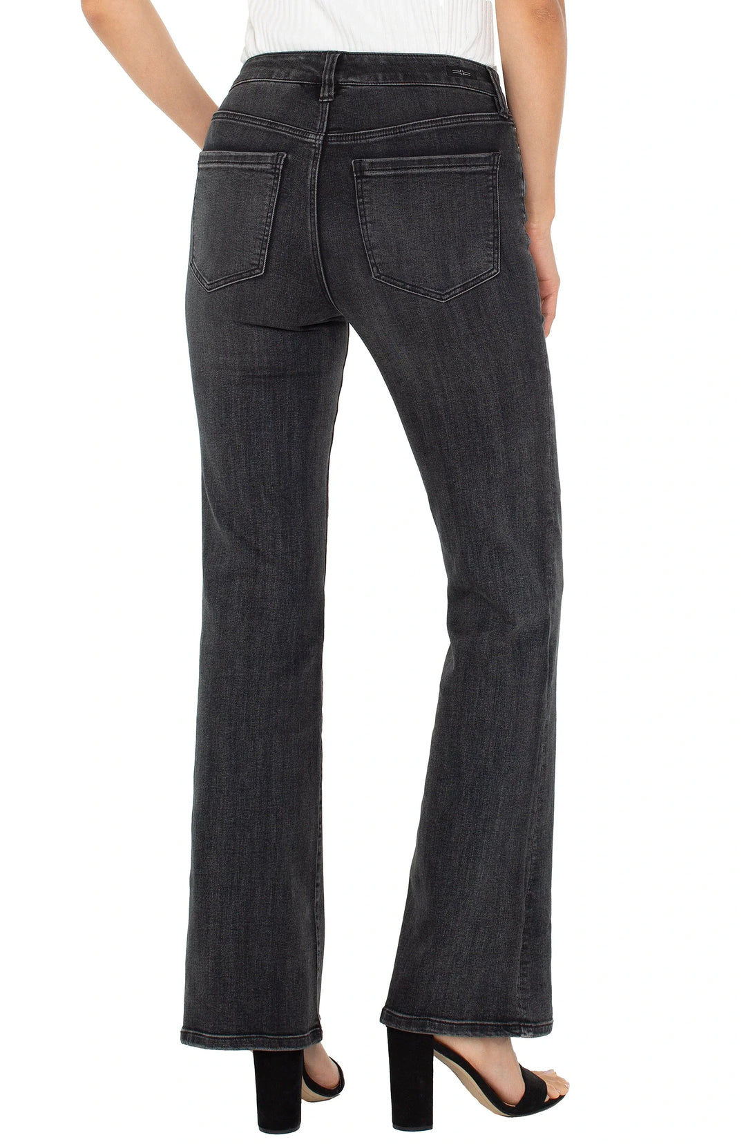 Lucy Bootcut 32" ins in North Loop