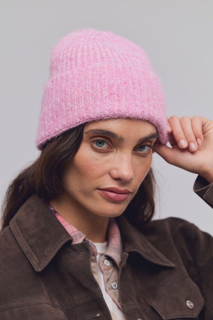 Frostline Beanie in Petal Pink