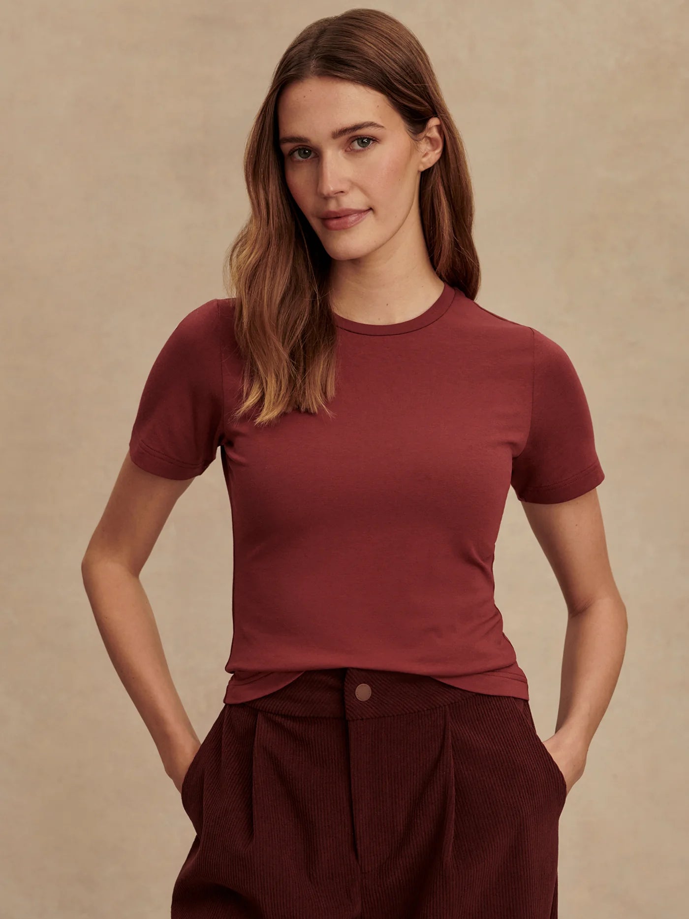 Regina Fitted Tee in New Maroon