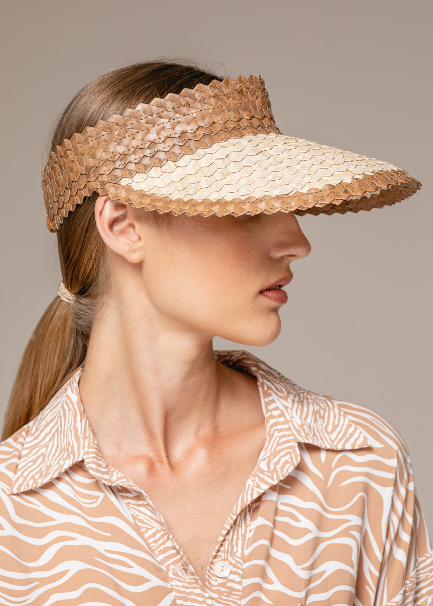 Banded Baha Visor
