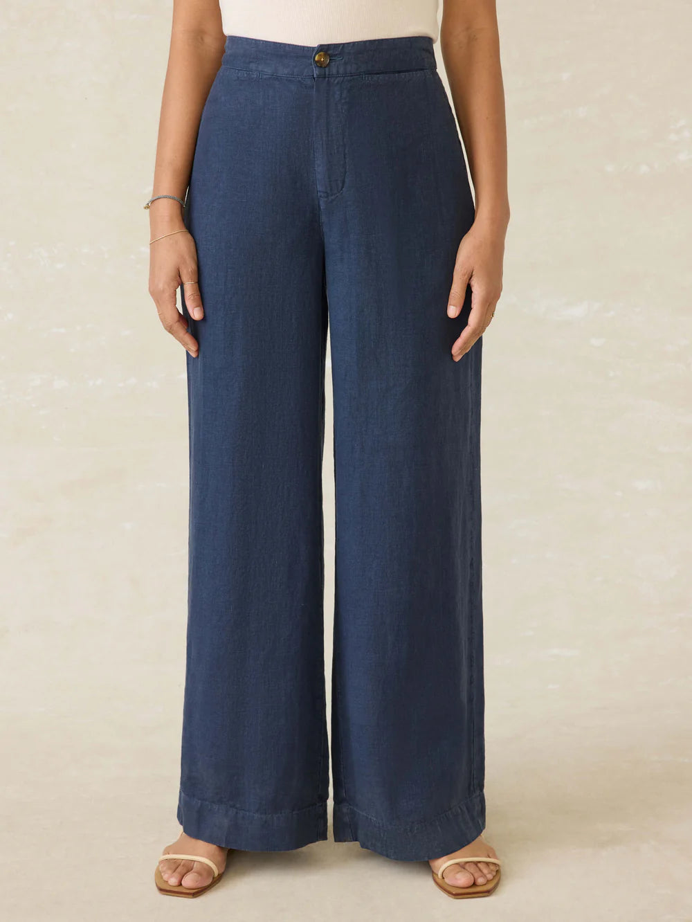 Sun Strider Linen Pant