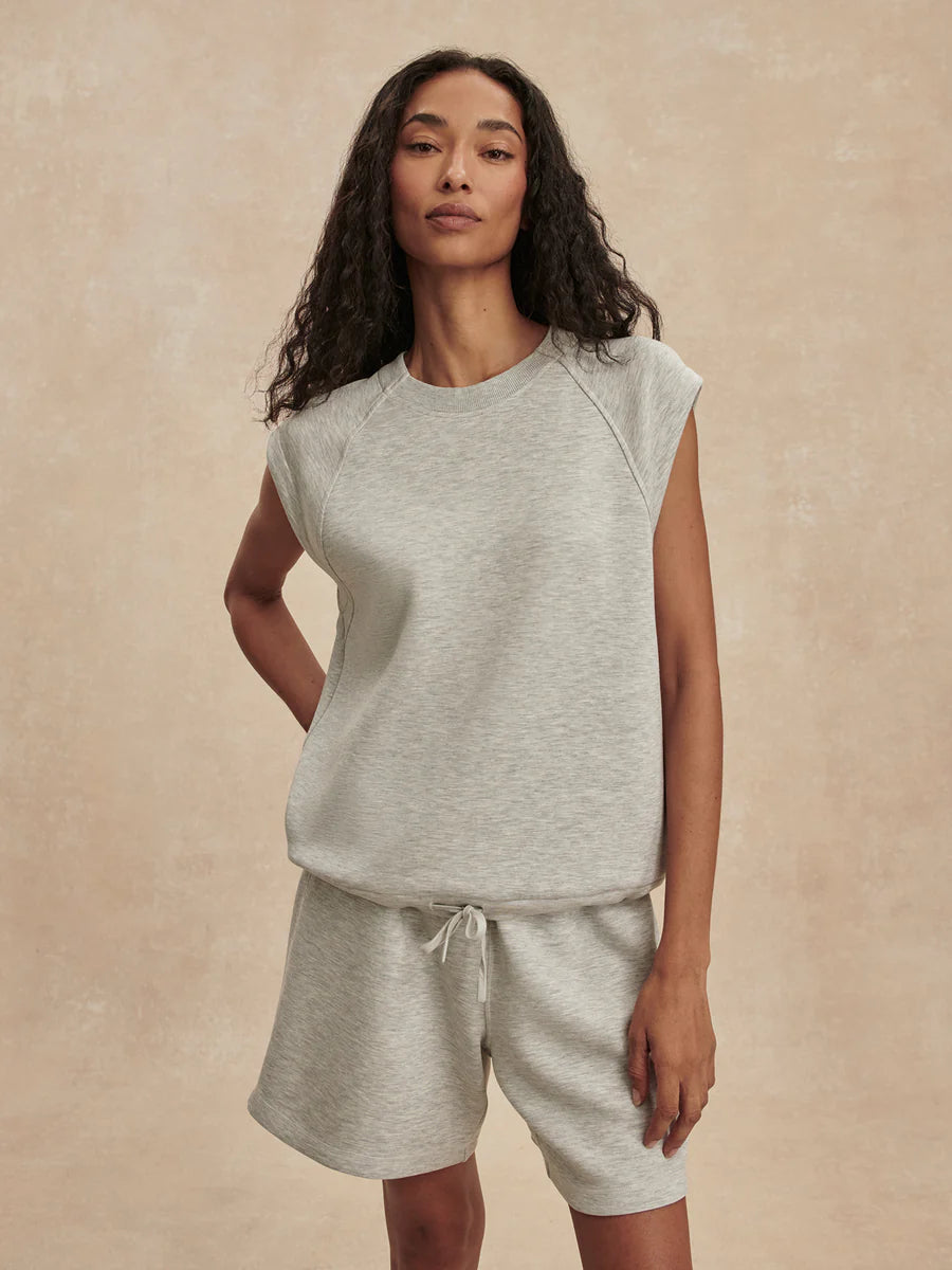 Salome Raglan Tee in Light Grey Marl