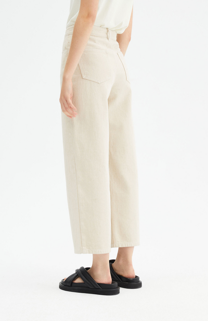 White Cropped straight-cut Jeans