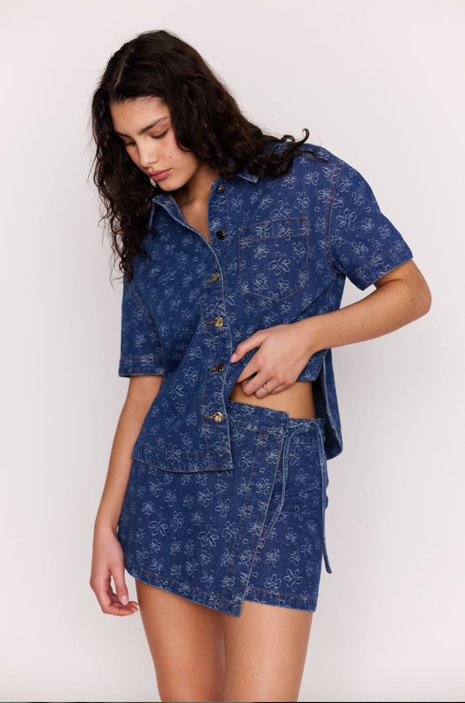 Neve Mini Skirt