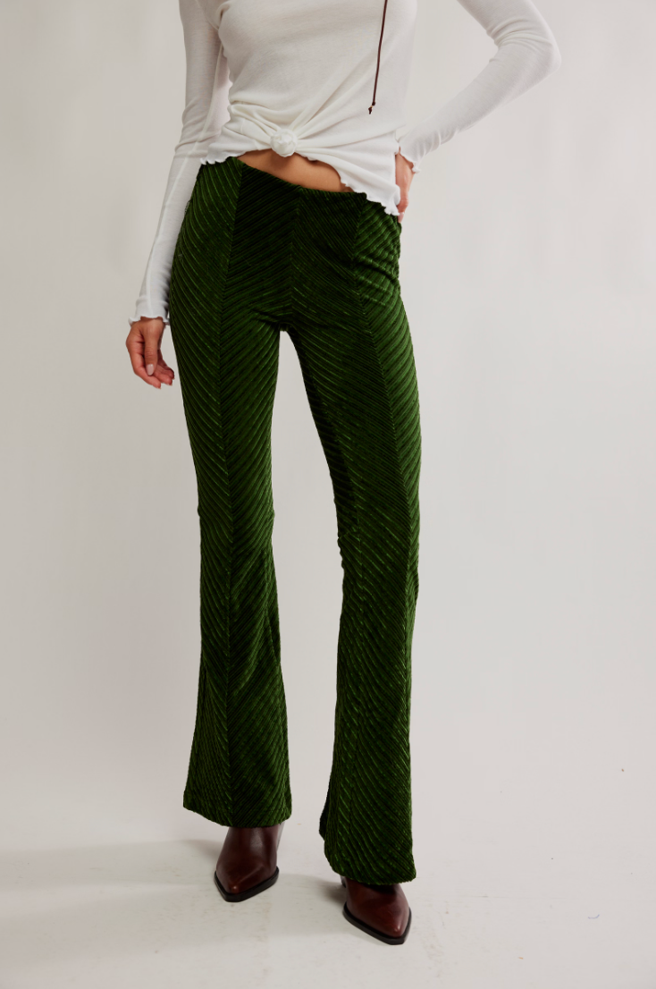 Penny Pull On Velvet Pants