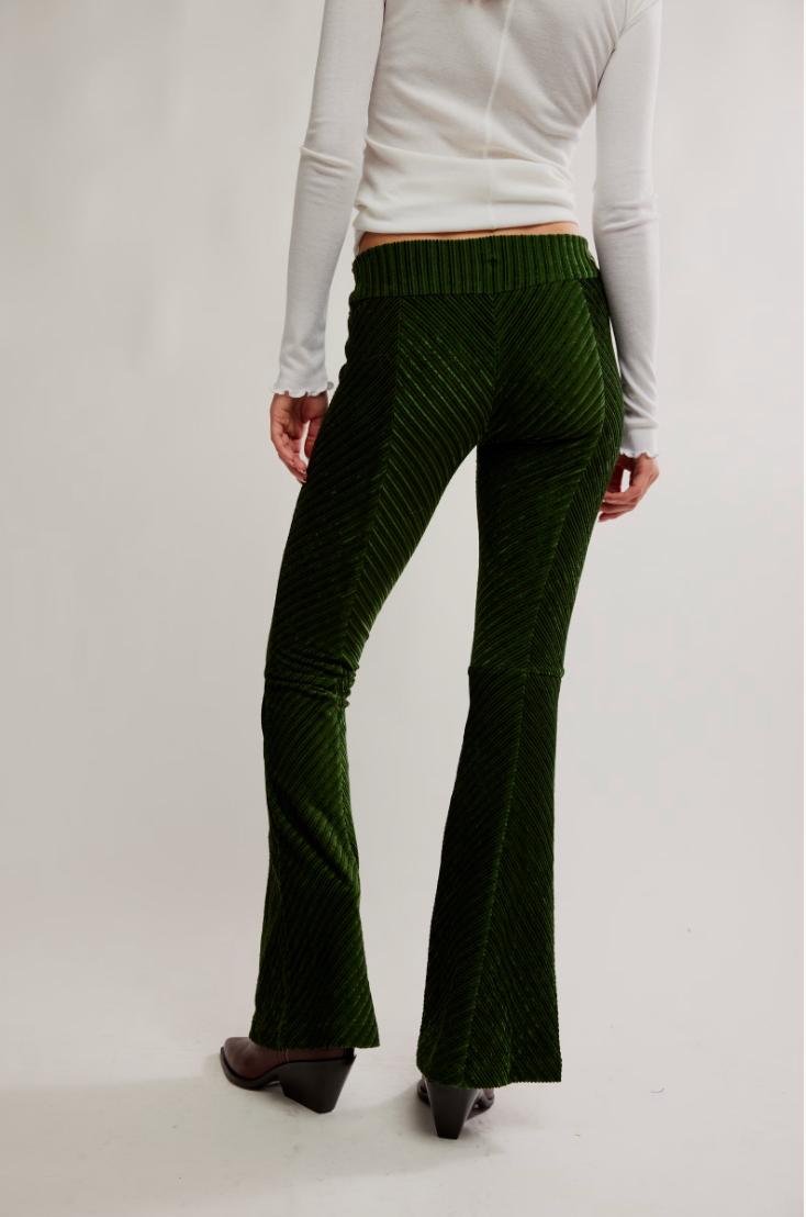 Penny Pull On Velvet Pants