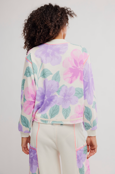 Summer Loving Pullover