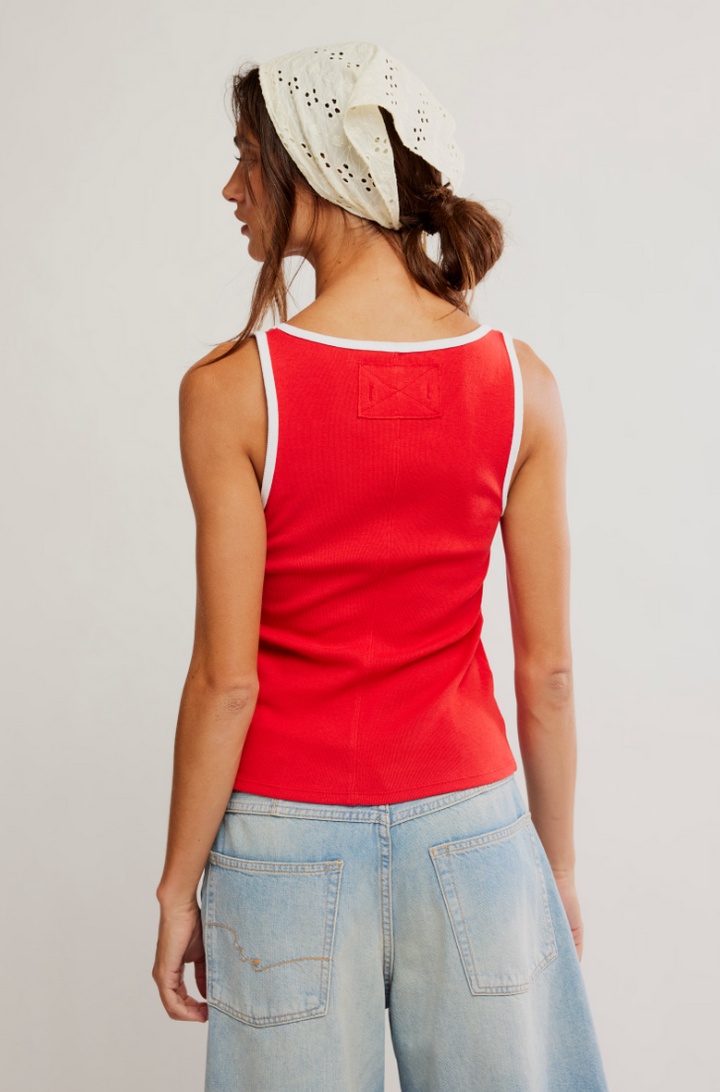 Moxie Tank