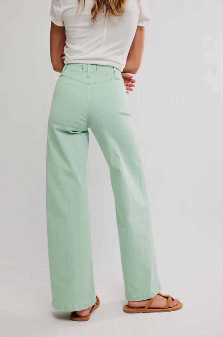 Libre Wide Leg in Cameo Green