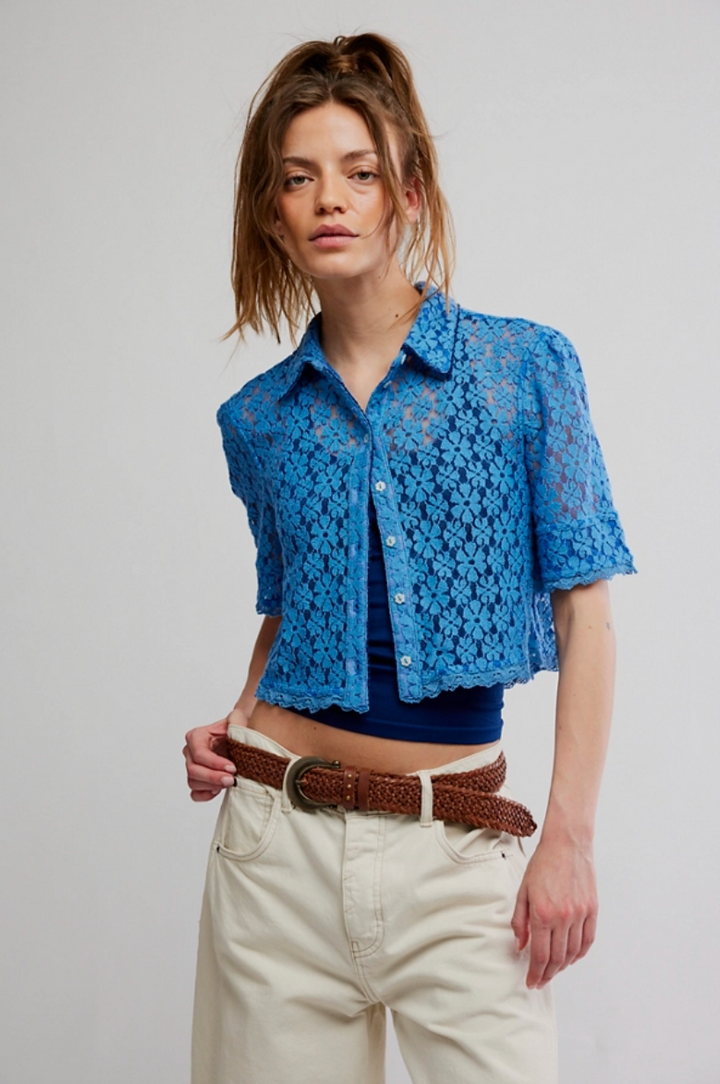 Mannie Lace Buttondown