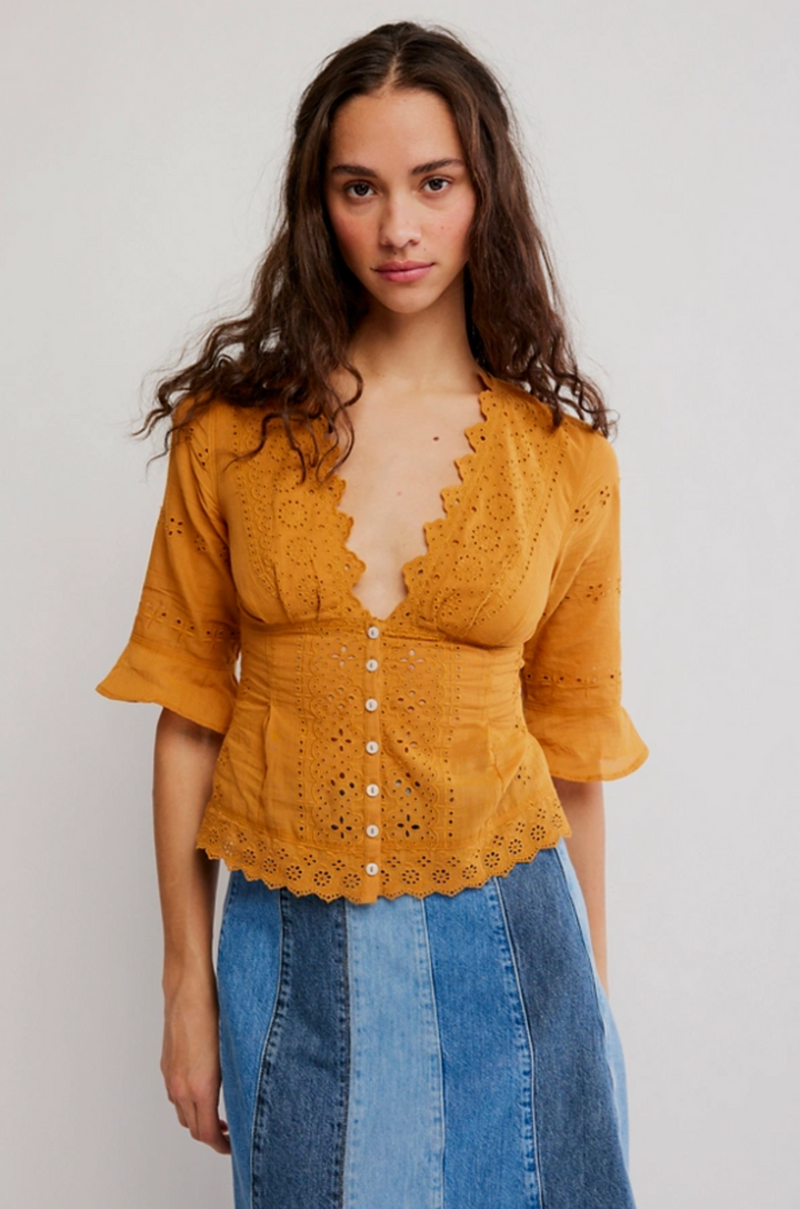 Salone Eyelet Top in Bronzer