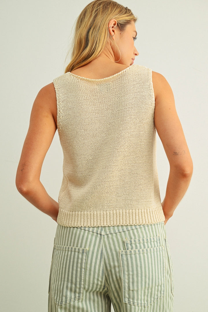 Sleeveless Roundneck Knitted Top