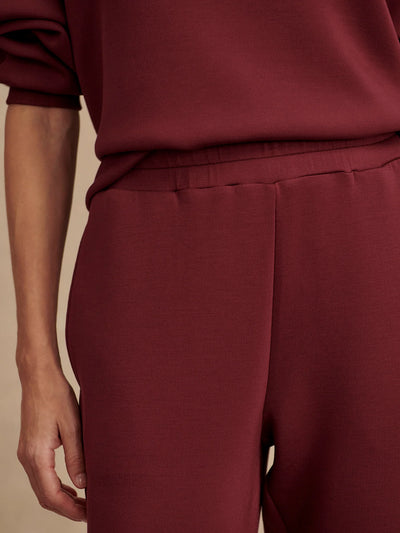 The Slim Cuff Pant 25 in New Maroon
