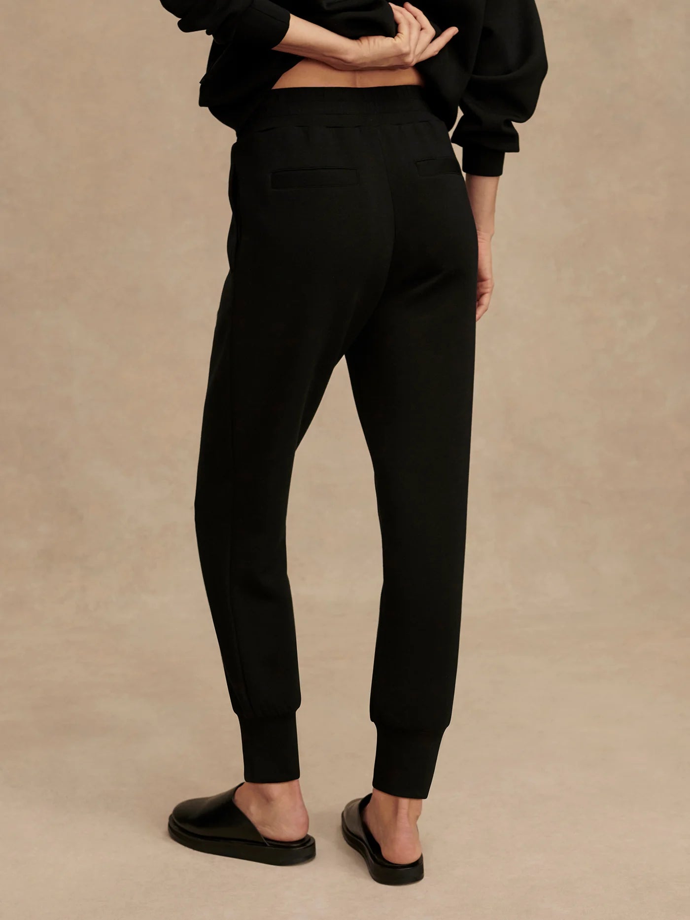 The Slim Cuff Pant 25" in Black