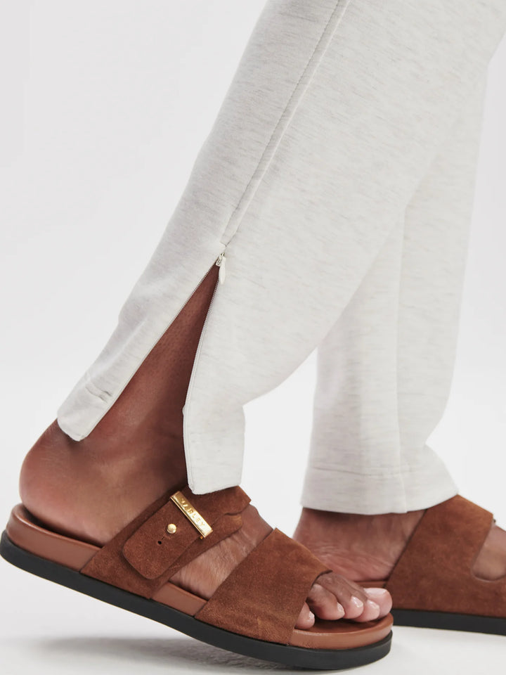 The Slim Zip Hem Pant 26"