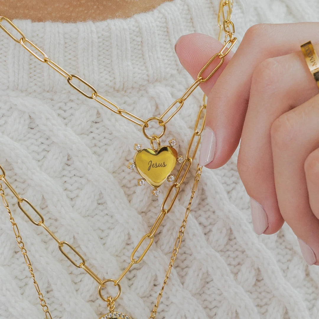 Waterproof Gold Paperclip Heart Necklace