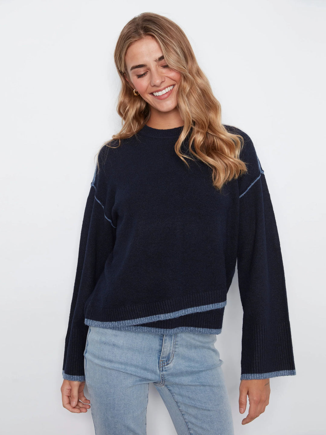 Wide Long Sleeve Drop Shoulder Crew Neck Sweater With Hem