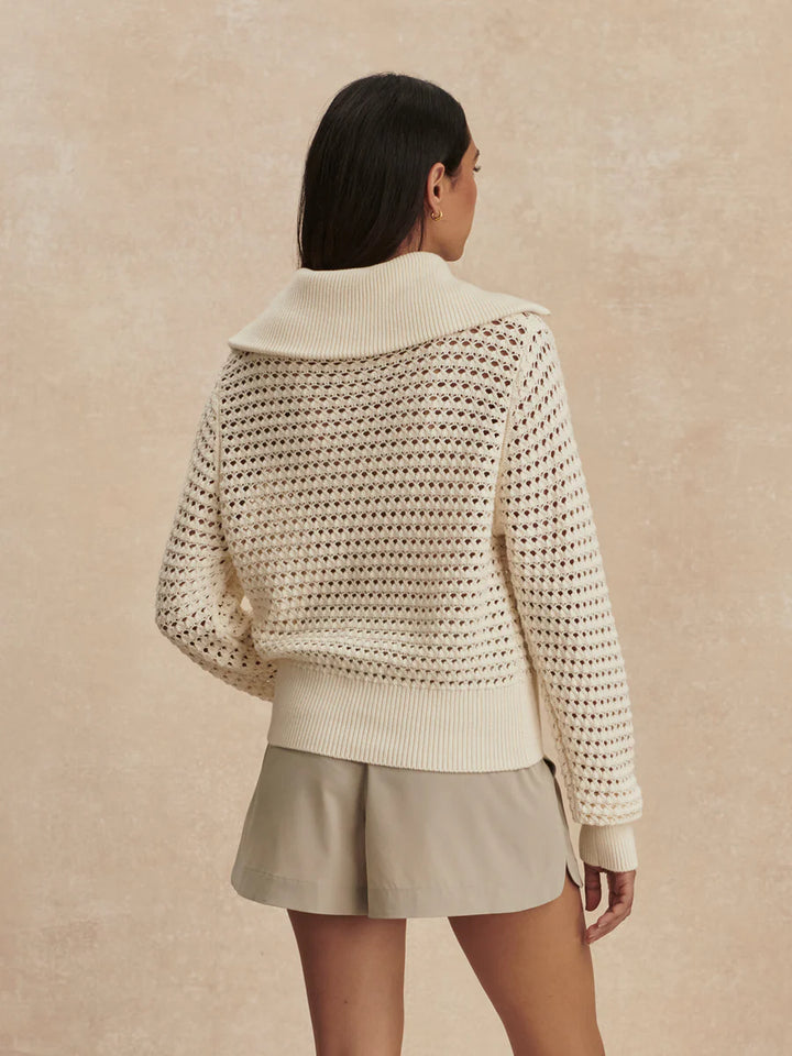 Nila Mid Rise Short 3.5