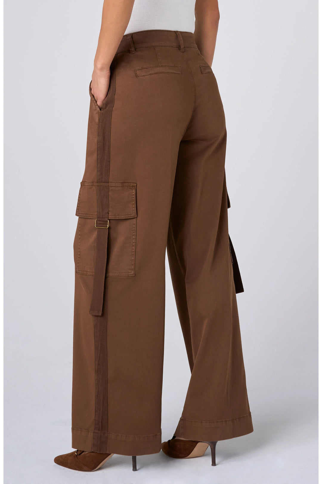 mid rise cargo wide leg 31&