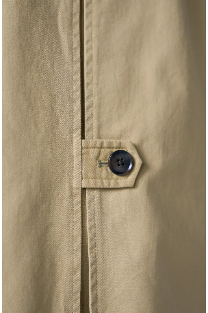 raglan sleeve coat w/ pleat back