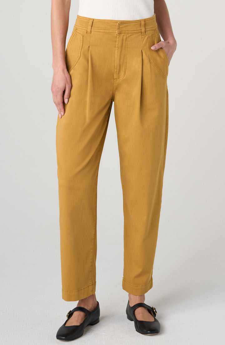 HR Pleated Trouser W Flap Pockets