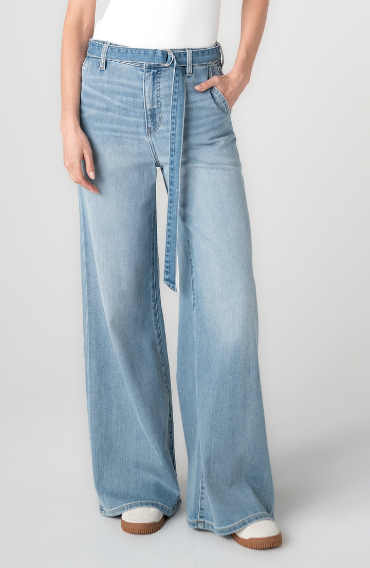 High Rise Super Stride w/ Belt (32" inseam)